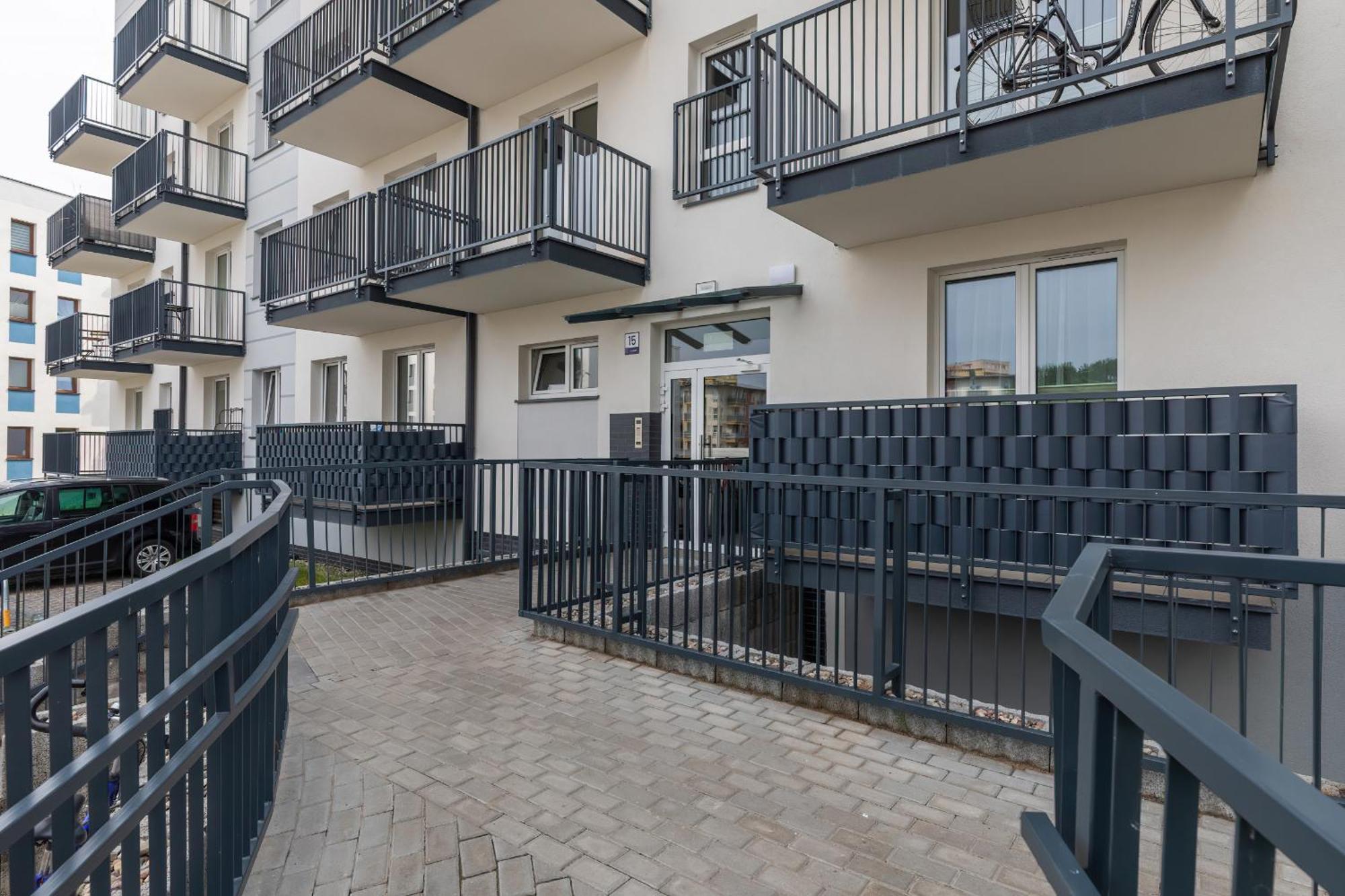 Świnoujście Sunny Apartments With Parking & Balcony Luzycka By Noclegi Renters מראה חיצוני תמונה